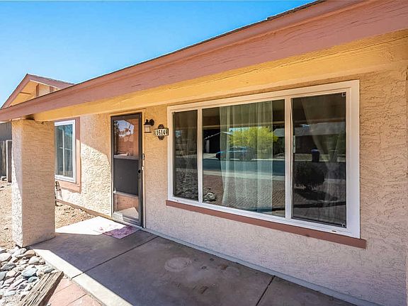 5th image of 1614 W Pampa Ave
