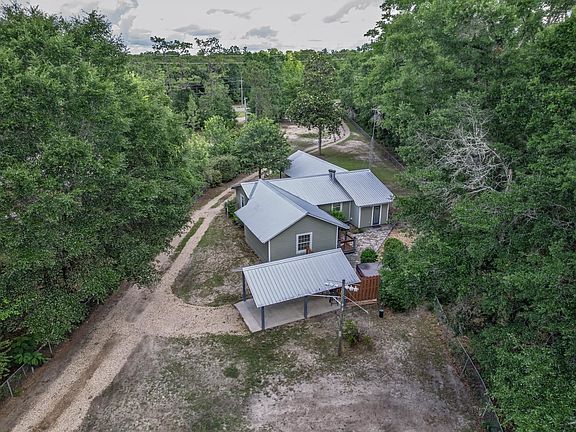 4th image of 18157 Blountstown Hwy