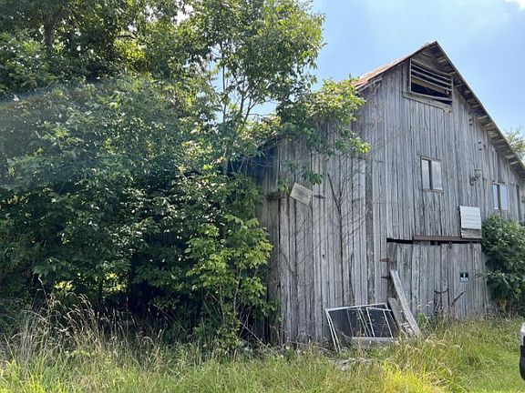 4th image of 4283 Mink Run Rd