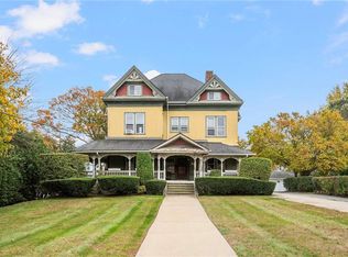 178 Eaton St, Providence, RI 02908