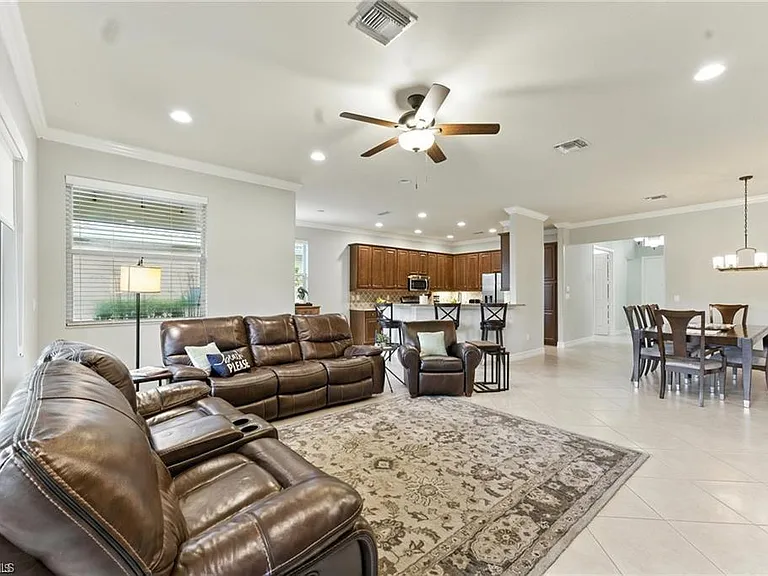 6899 Del Mar Ter — Photo 17