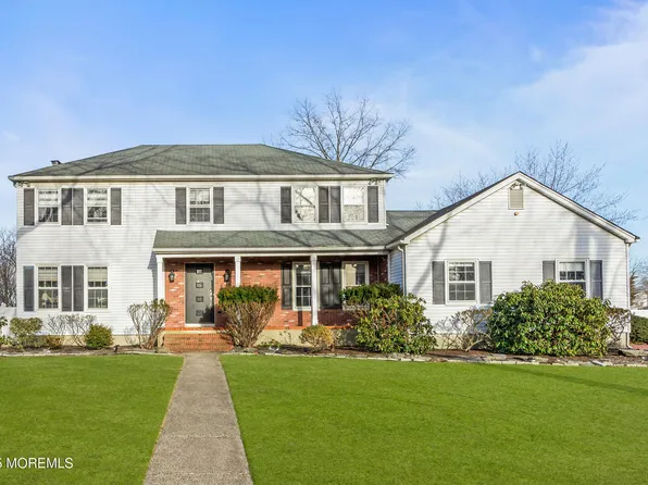 2 Windsor Dr, West Long Branch, NJ 07764