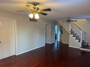 85 Lawn Park Ave, Lawrenceville, NJ 08648