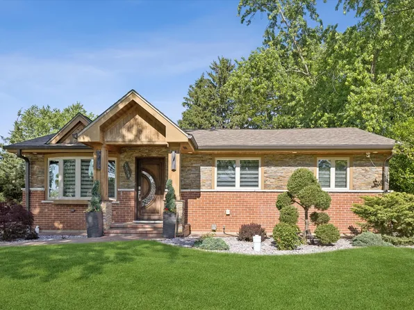 7730 Brookhaven Ave, Darien, IL 60561