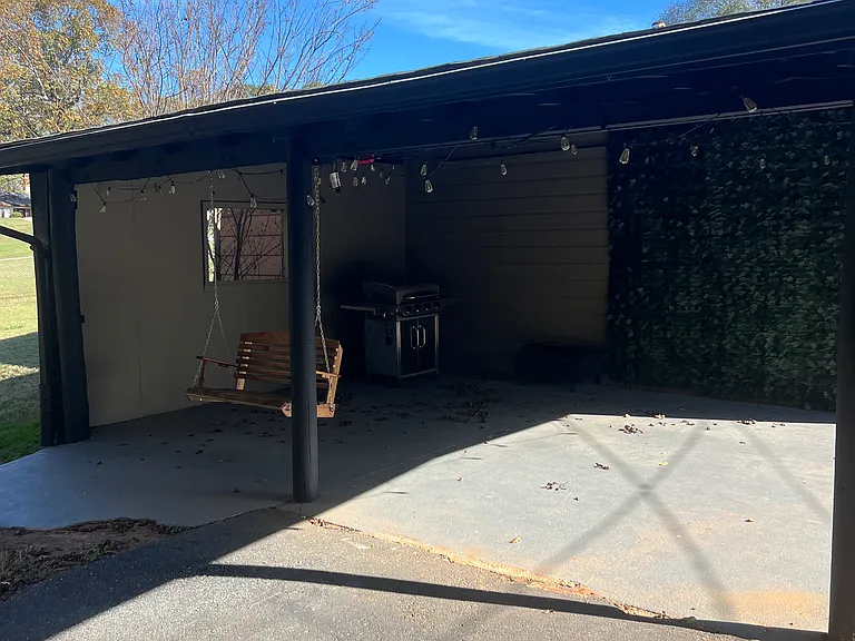 145 Woodland Dr SW — Photo 10