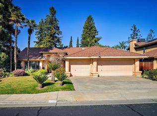 2059 Escalon Ave, Clovis, CA 93611