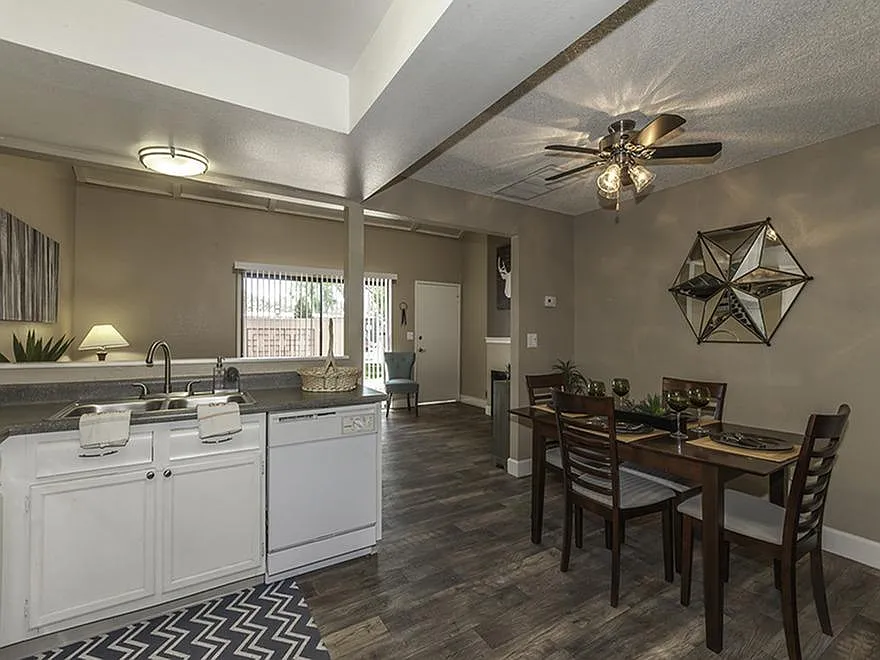 SPRING VILLAS APARTMENTS — Photo 3