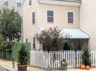 129 Wharton St, Philadelphia, PA 19147