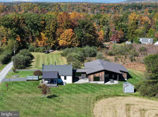 13 Ropewalk Rd, Upper Black Eddy, PA 18972