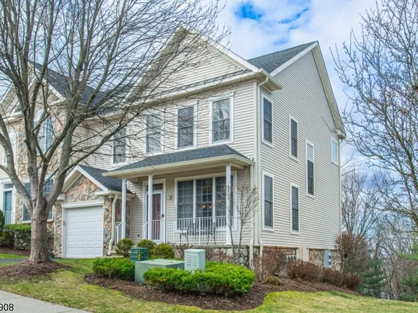 26 Rolling Views Drive, Woodland Park, NJ 07424