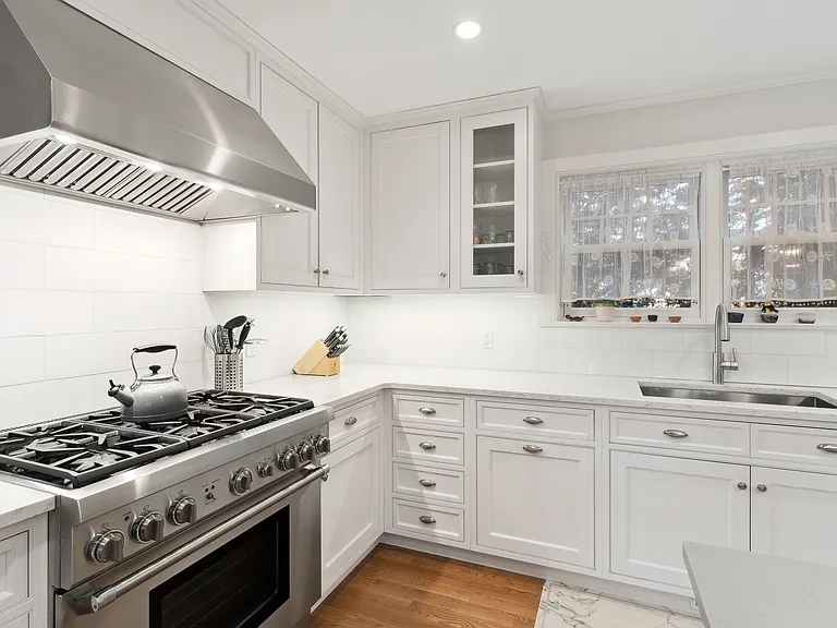 76 Great Plains Rd — Photo 14