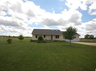 4111 E Berry Rd, Pleasant Lake, MI 49272