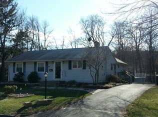 167 Hickory Cir, Middletown, CT 06457