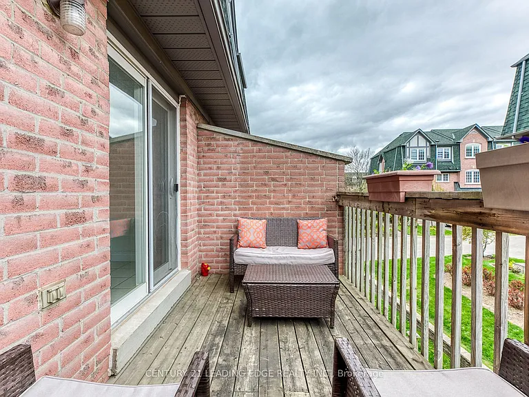2945 Thomas St #124 — Photo 19