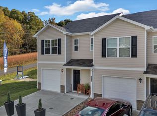 Martin Square, Johnson City, TN 37615