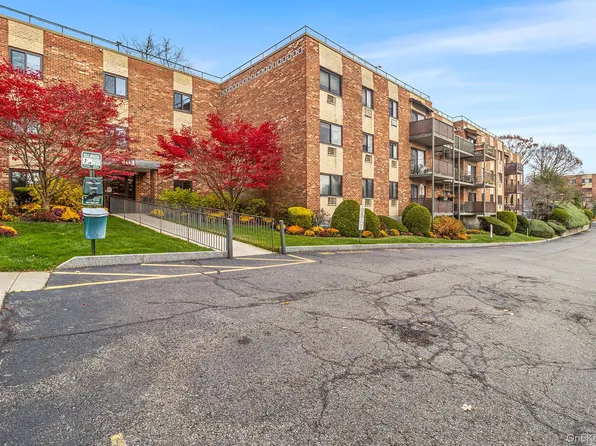 115 Dehaven Drive #114, Yonkers, NY 10703
