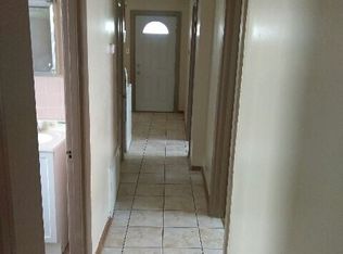 4906 W Byron St APT 3, Chicago, IL 60641