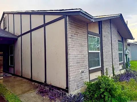 3 bed, 1088 sqft, $1,395 — Photo 3