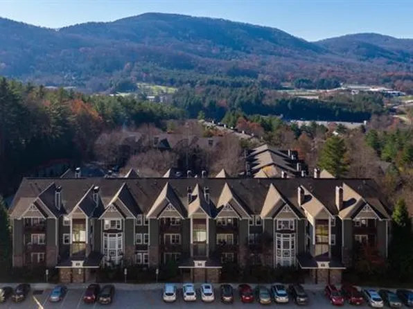1000 Olde Eastwood Village Blvd #202, Asheville, NC 28803