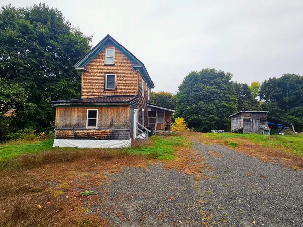 76 Riverside Street, Milo, ME 04463