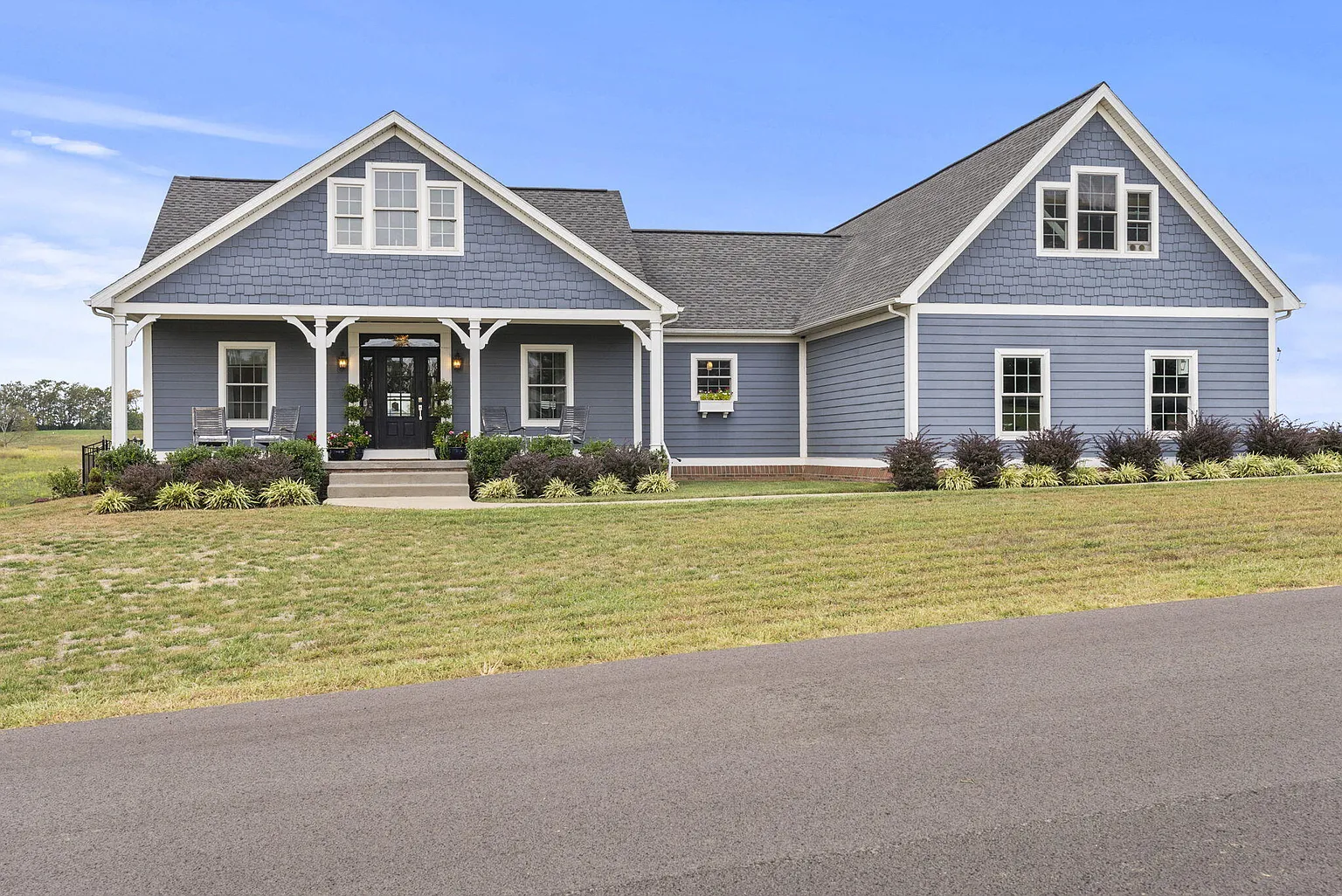 101 Tranquil Ln photo 1