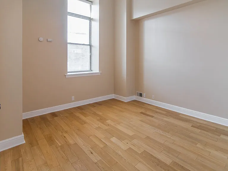 300 Communipaw Ave #106 — Photo 10