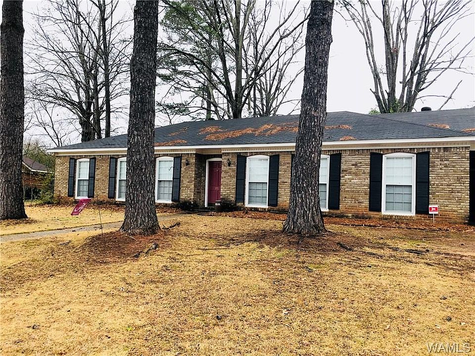 2nd image of 391 Riverdale Dr