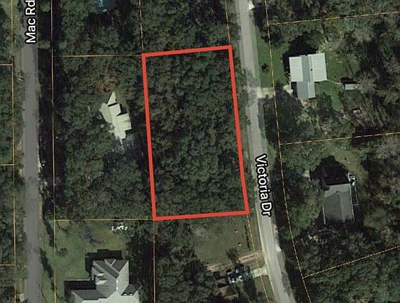 2nd image of 3121 Victoria Dr