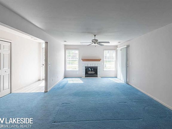 3rd image of 46120 Baldwin Dr #39