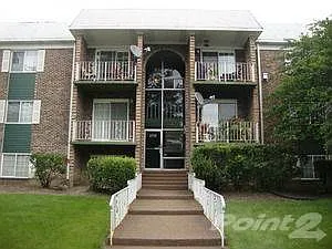 131 N Windsor Dr #310 photo 1