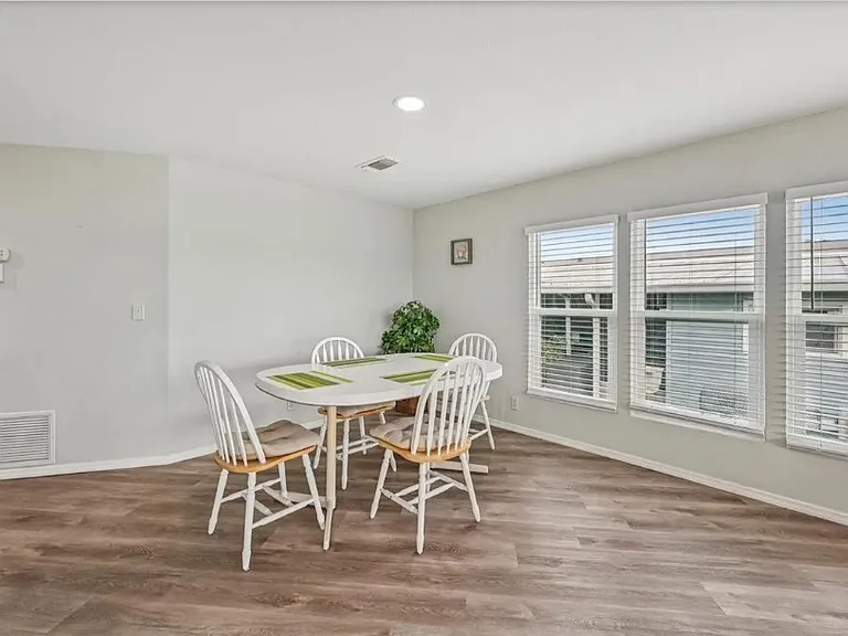 106 Lazy River Rd — Photo 12