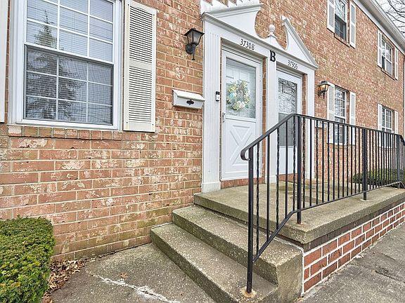 2nd image of 37308 Euclid Ave