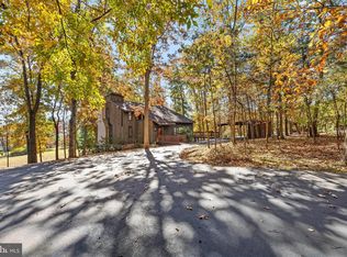 186 Maugers Mill Rd, Pottstown, PA 19464