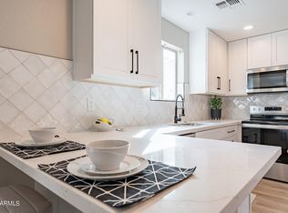 44 S Greenfield Rd UNIT 24, Mesa, AZ 85206