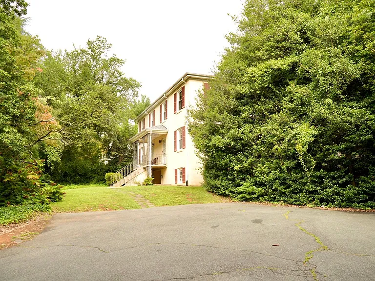 101 Bollingwood Rd. — Photo 28