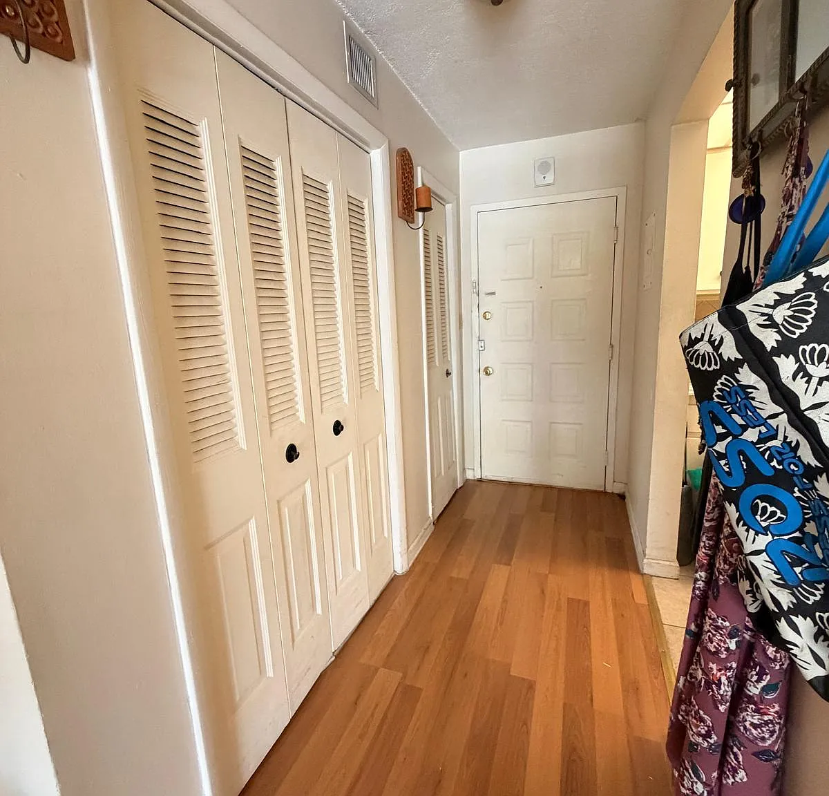 1 bed, 870 sqft, $1,850 — Photo 4