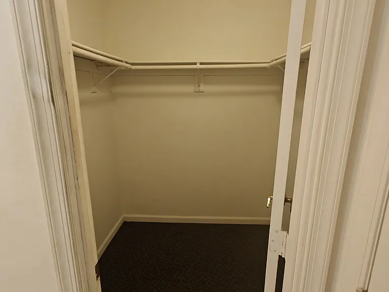 3909 Gwynns Falls Pkwy — Photo 11