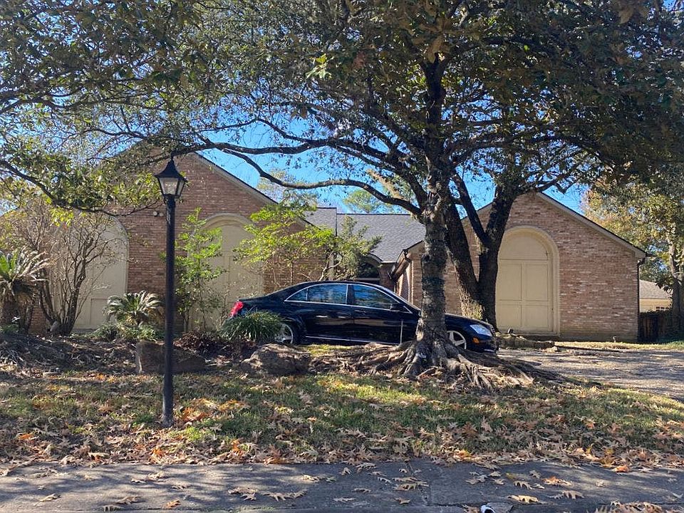 1st image of 10319 Briar Dr