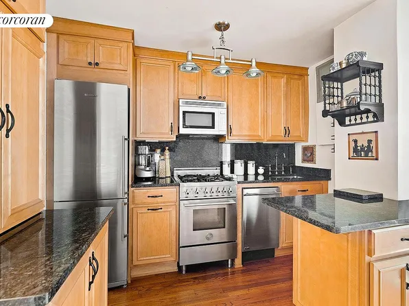 240 E 30th St APT 3C, New York, NY 10016