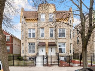 3612 S Prairie Ave #2, Chicago, IL 60653