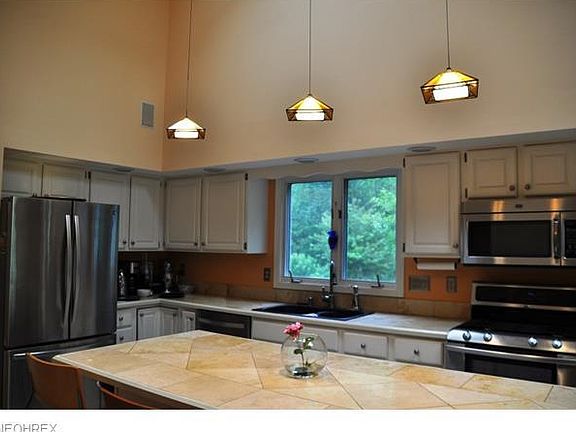 4th image of 16755 Brigadoon Dr