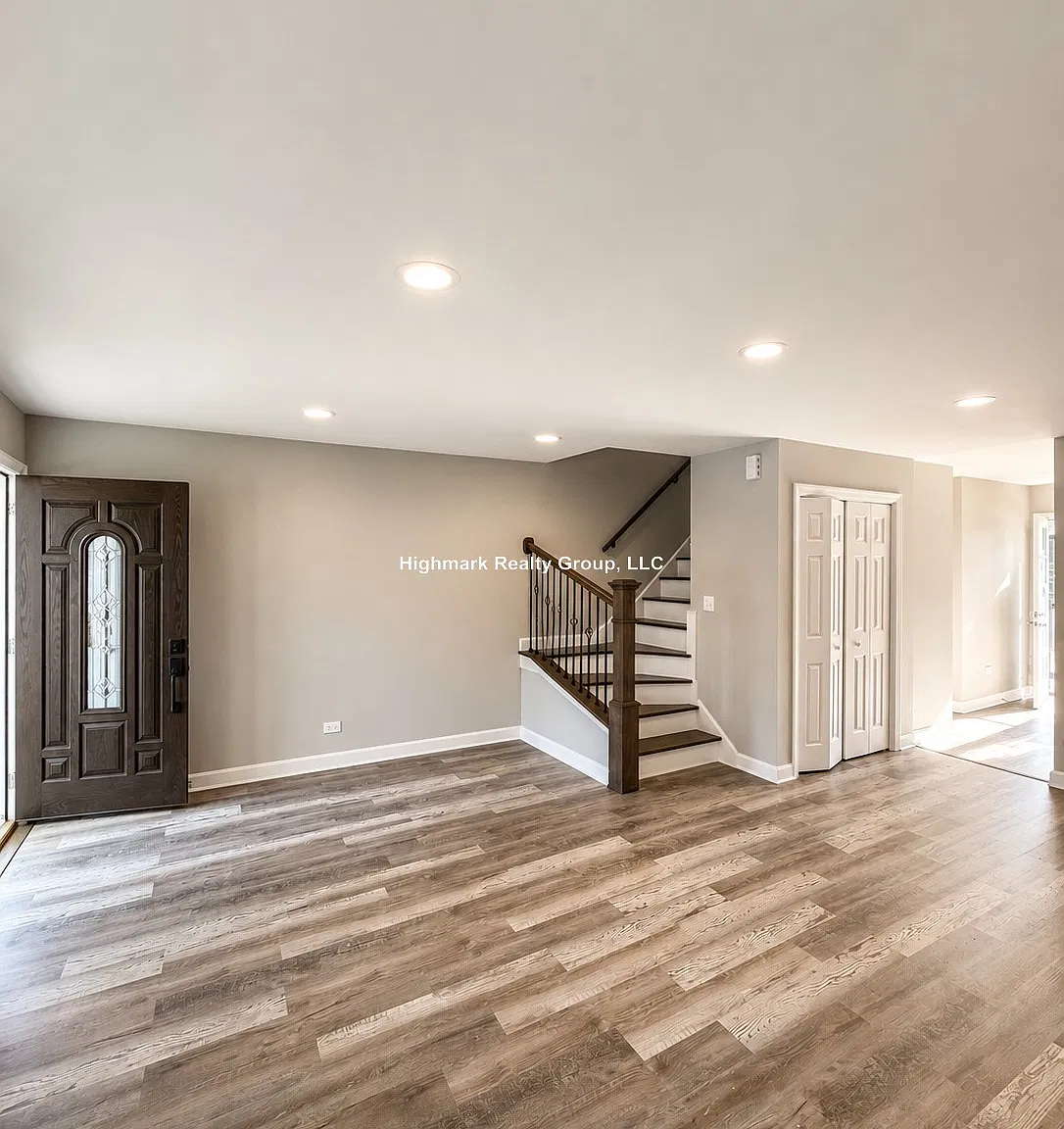 3 bed, 1.5 bath, 1925 sqft, $3,400 — Photo 4