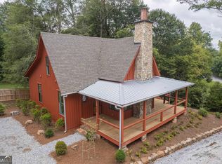 445 E Water St, Clarkesville, GA 30523