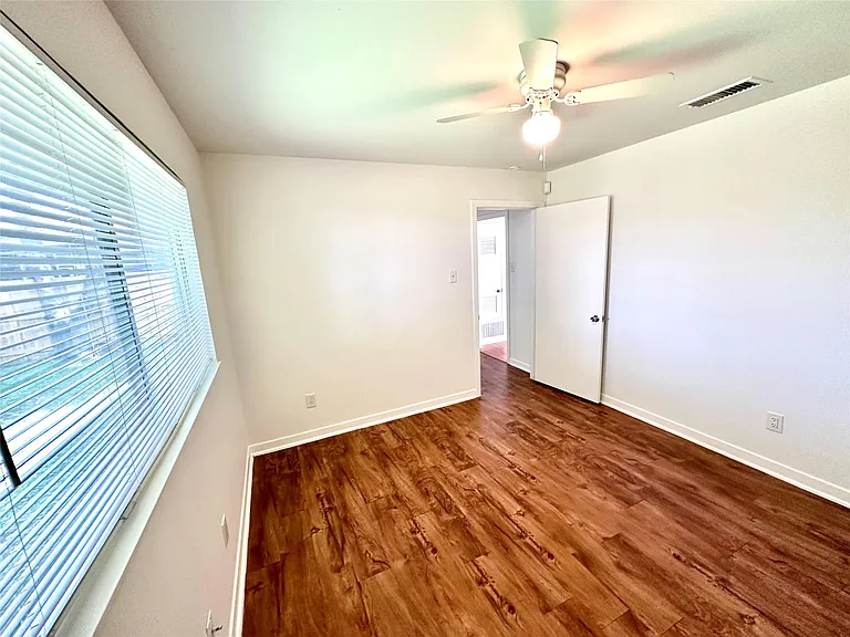 3410 West Ave #B — Photo 11