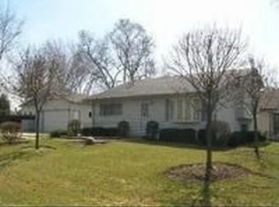 317 N Maple Ave, Wood Dale, IL 60191