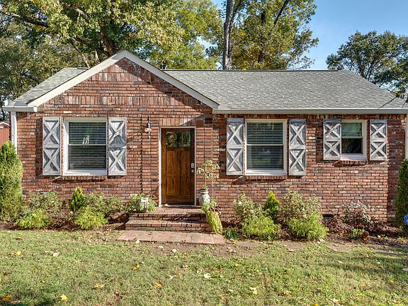 2nd image of 414 Chadwell Dr