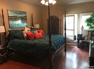 4 Greens Ct, San Antonio, TX 78216