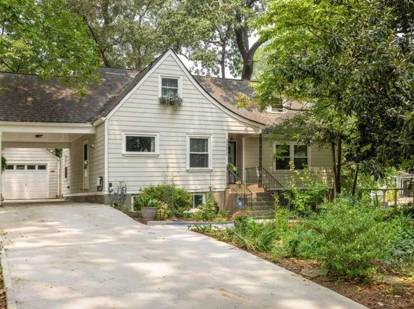 3277 N Whitney Ave, Hapeville, GA 30354