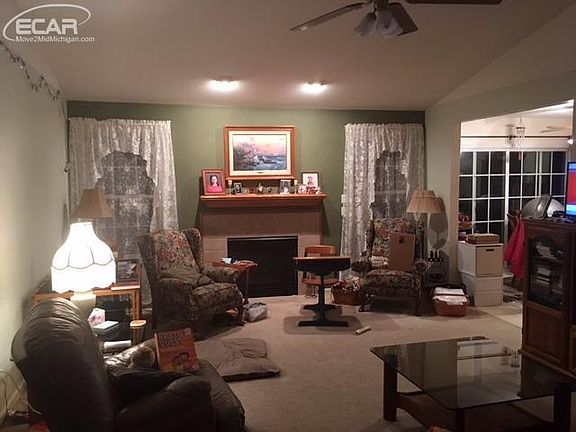 2nd image of 6054 Covey Ln