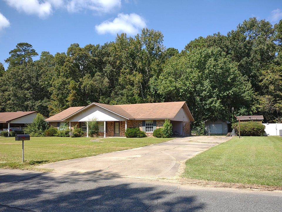 1502 Pecan St, Crossett, AR 71635 Zillow
